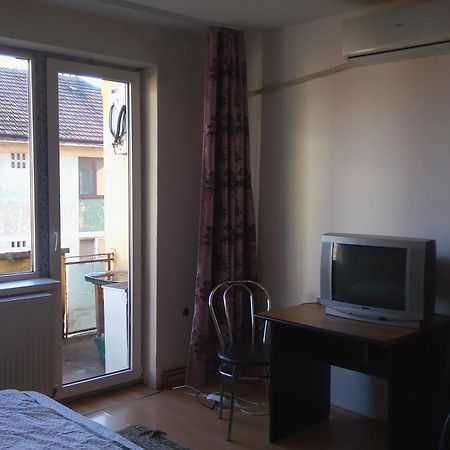 Central Apartment 2 Тімішоара Екстер'єр фото