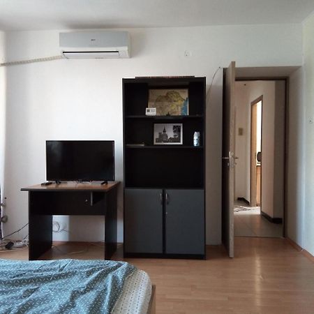 Central Apartment 2 Тімішоара Екстер'єр фото